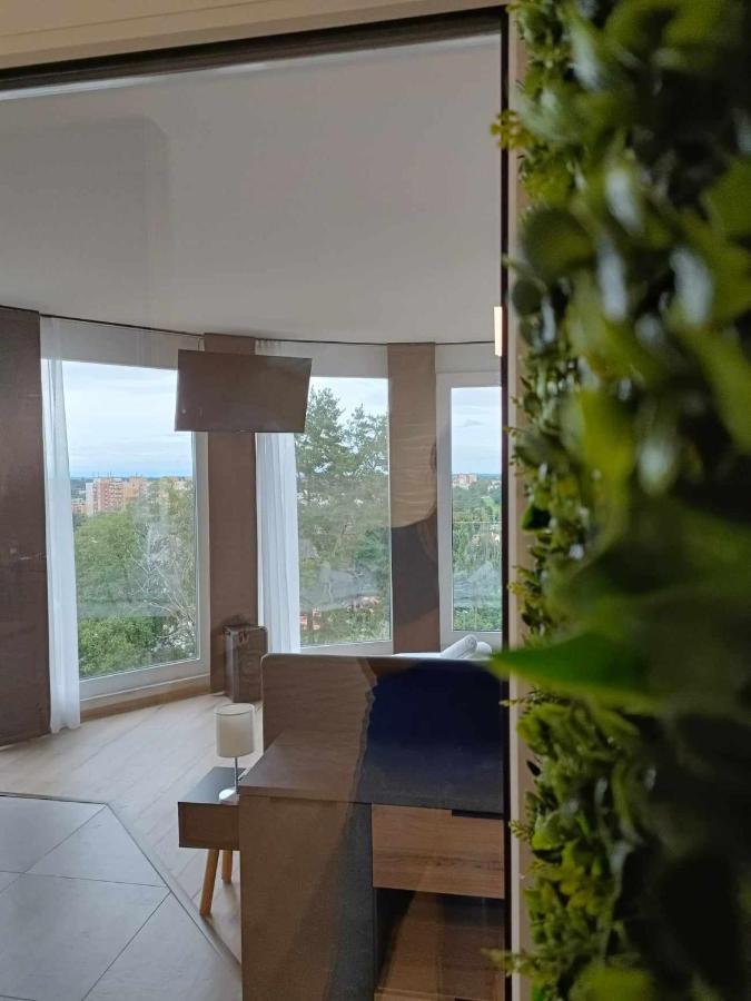 West Panorama Penthouse - Apartment With A Fantastic View Of The City Szombathely Esterno foto