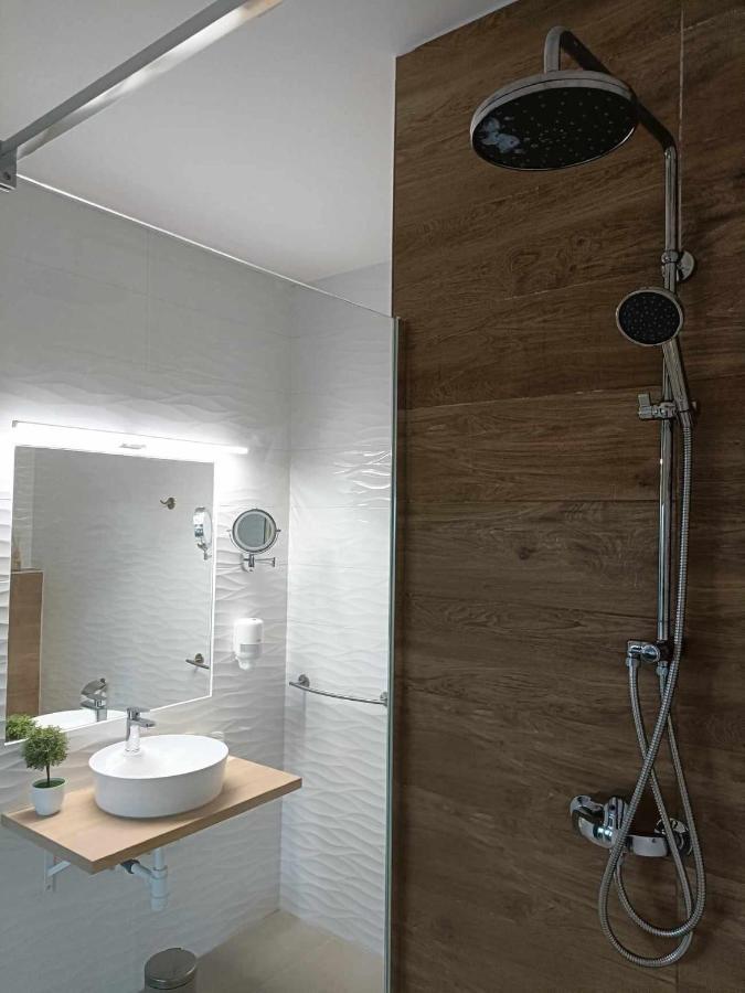 West Panorama Penthouse - Apartment With A Fantastic View Of The City Szombathely Esterno foto